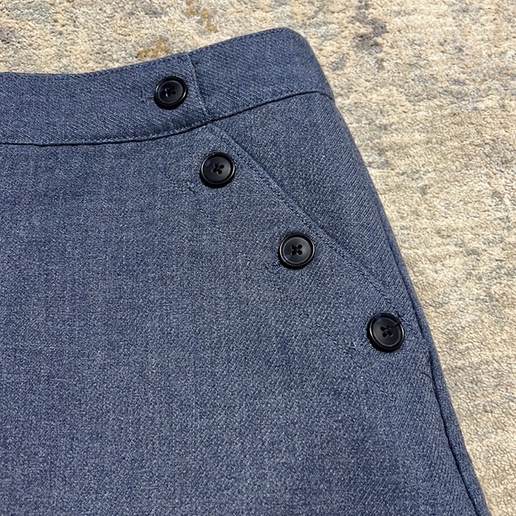 Gap Skirt - Picture 3 of 6
